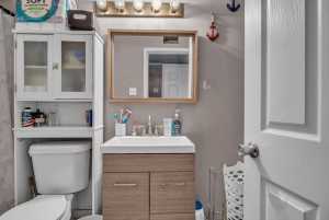 1917 Chapman St (21)