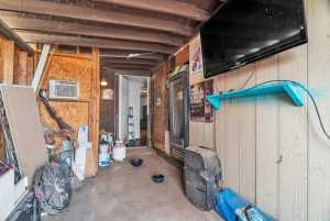 1917 Chapman St (28)