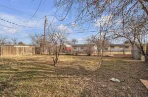 1917 Chapman St (31)