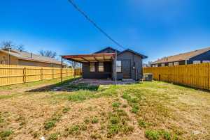 310 E 38th St (20)