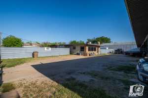 1325 S Chadbourne St (16)