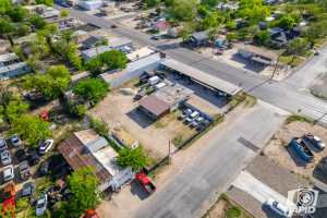 1325 S Chadbourne St (30)