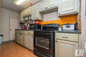 1325 S Chadbourne St (9)