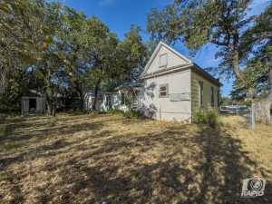 901 S Walnut St (13)