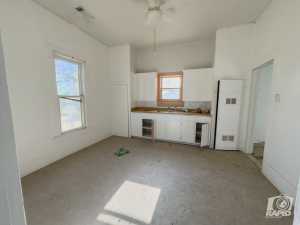 901 S Walnut St (19)