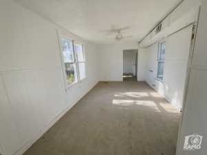 901 S Walnut St (26)