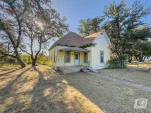 901 S Walnut St (7)