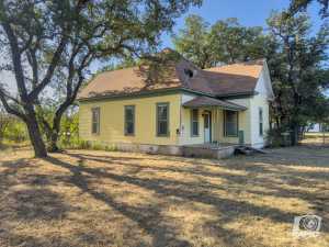 901 S Walnut St (8)