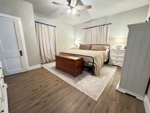 411 N Bishop St (11)