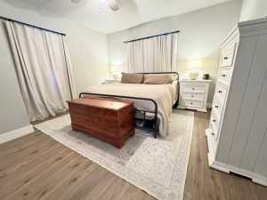 411 N Bishop St (12)