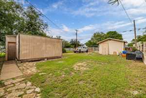 411 N Bishop St (22)