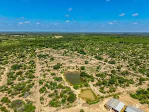1821 Ranch Rd 864 (26)