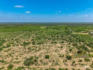 1821 Ranch Rd 864 (32)