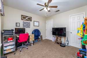 4917 Oaklawn St (17)