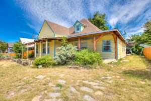 904 9th St (3)