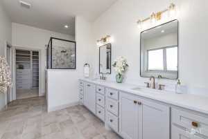 8449 Windmill Rd (18)