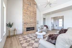 8449 Windmill Rd (8)