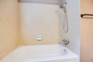 2713 Canyon Creek Dr (28)