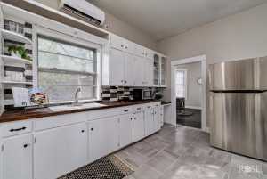 407 Koberlin St (11)