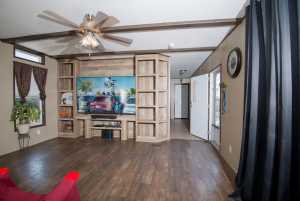 16117 S Post Oak St (8)