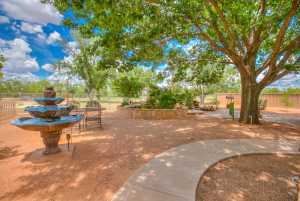 220 McDowell St (24)