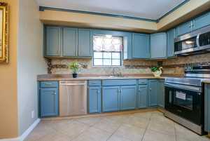 220 McDowell St (8)