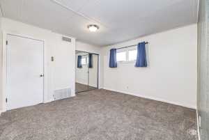 1003 N Plaza (23)