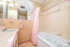 1003 N Plaza (27)