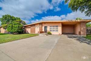 1003 N Plaza (7)