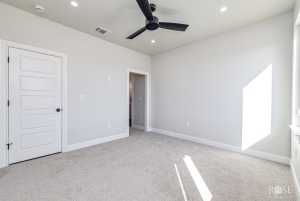 8421 Windmill Rd (32)