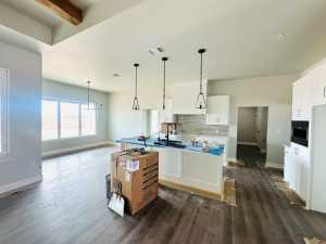 8421 Windmill Rd (6)