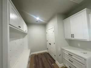 8421 Windmill Rd (7)