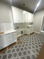 8421 Windmill Rd (8)