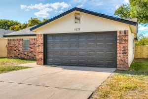 1125 Cyndi Lane (23)