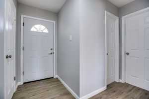 1125 Cyndi Lane (7)