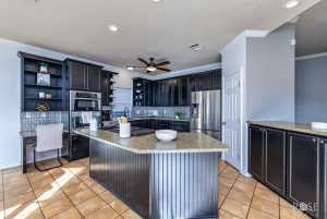 6009 Stratford Ave (13)