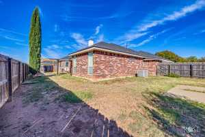 6009 Stratford Ave (32)