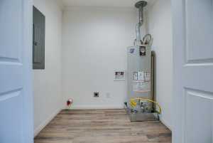 1317 N Garfield St (13)