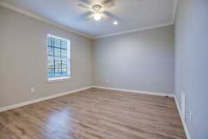 1317 N Garfield St (17)