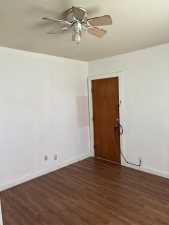 811 Akin St (21)