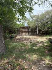 811 Akin St (27)