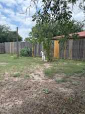 811 Akin St (35)
