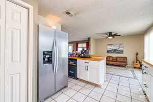 705 Fay St (9)