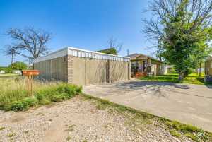 705 Fay St (20)