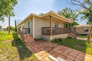 705 Fay St (14)
