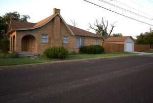 621 Jefferson St (2)