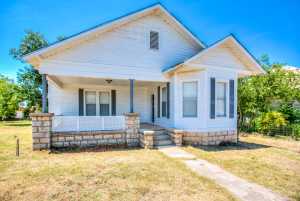 405 Broadway St (4)