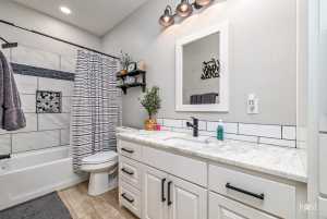 5464 Grey Wolf Lane (24)