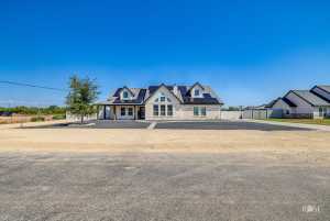 5464 Grey Wolf Lane (3)