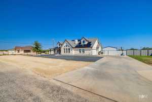 5464 Grey Wolf Lane (4)